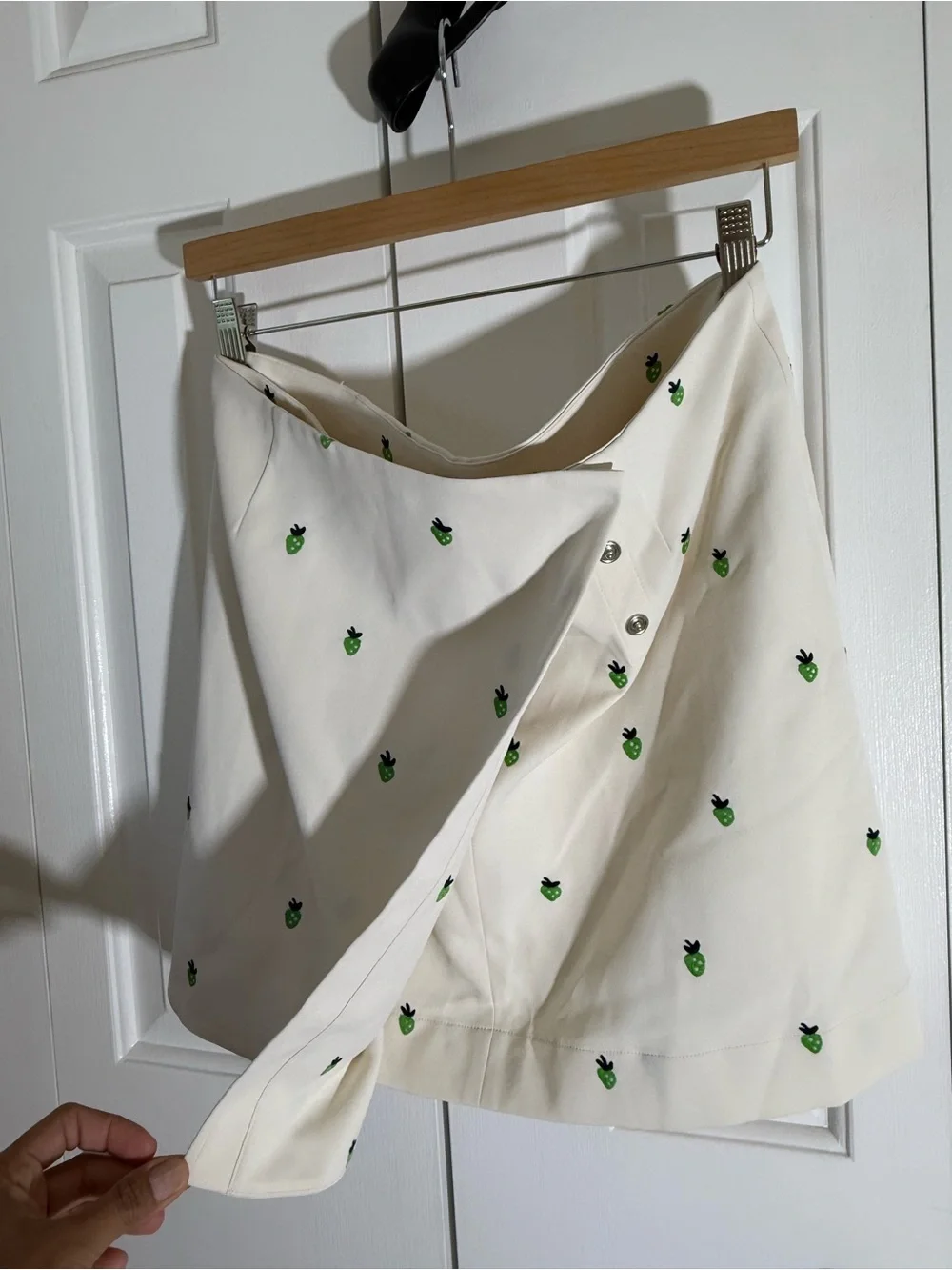 Tory Burch cream line