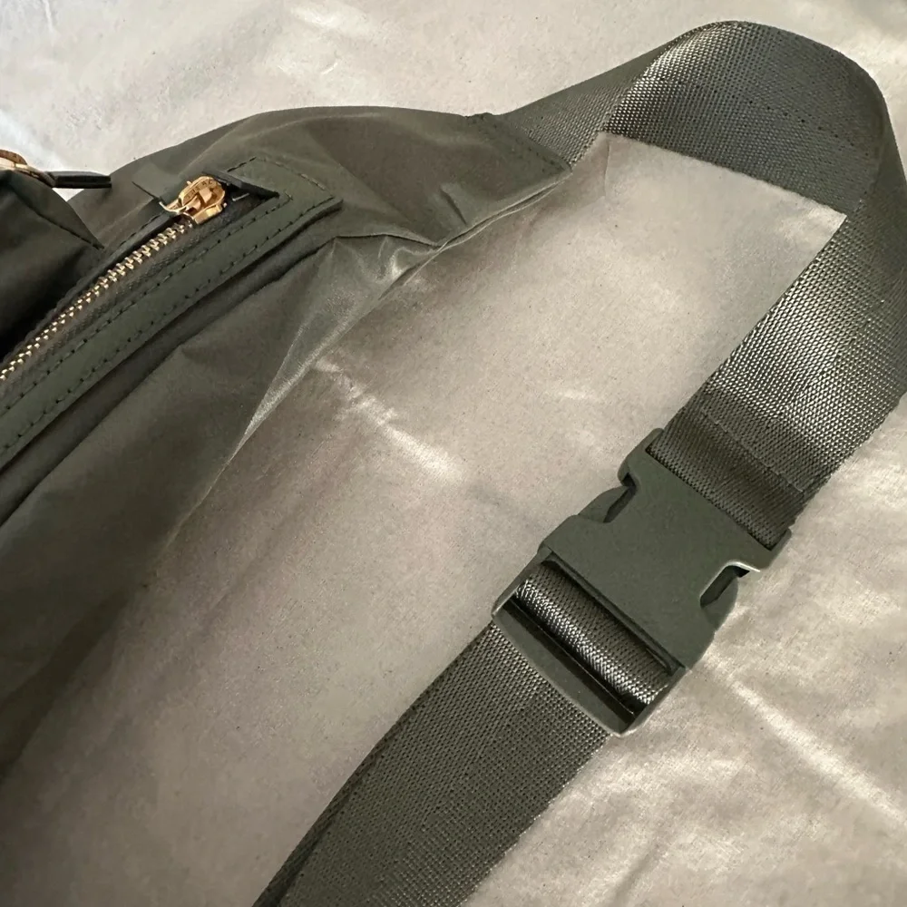 Tory Burch new tory