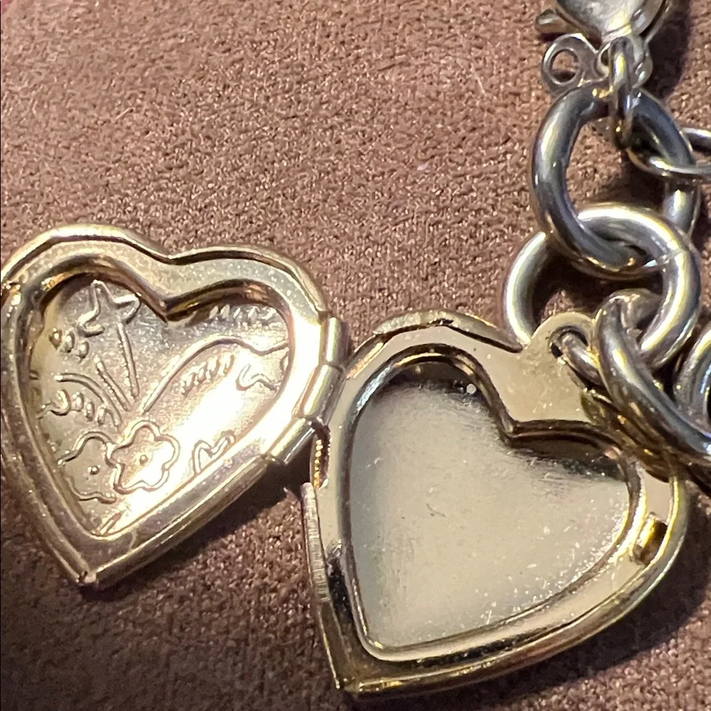 Gruen special heart white