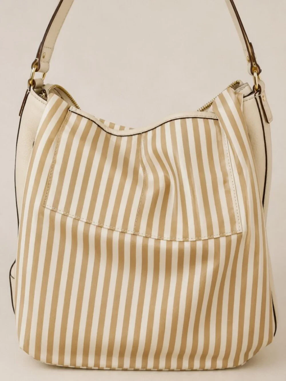 kate spade reposhing this