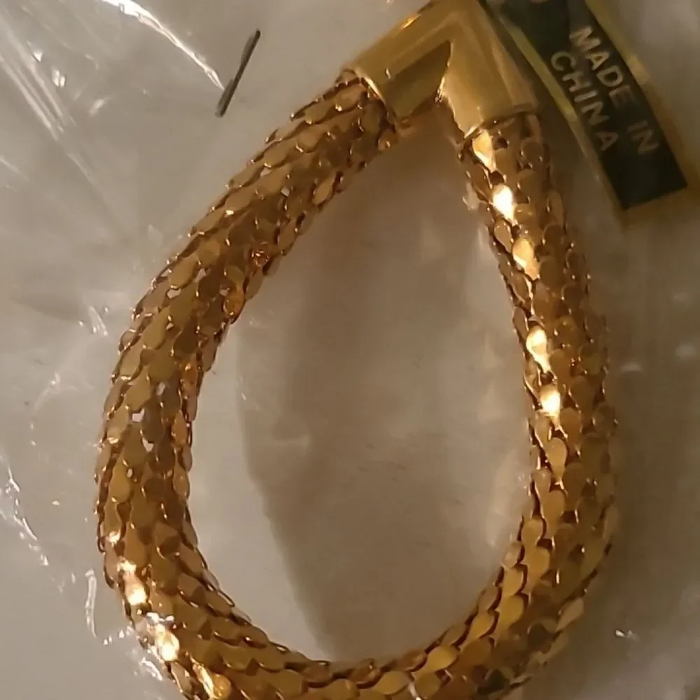 Source Unknown pre owned