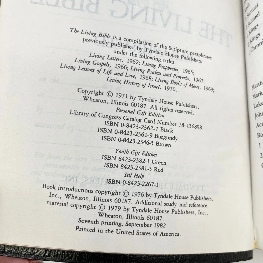 Tyndale House Publishers good aesthetics