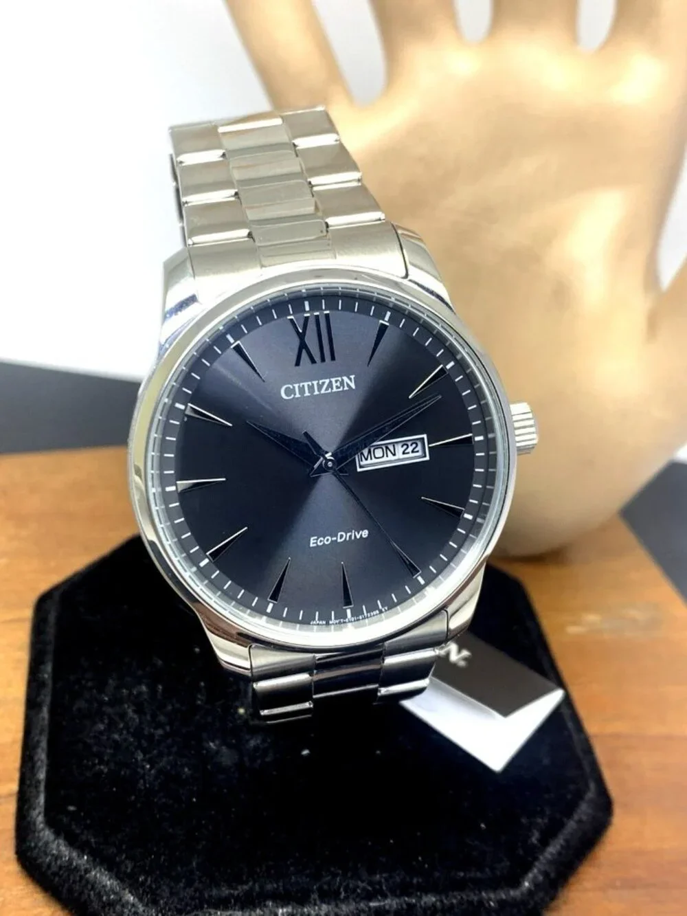 Citizen men watch