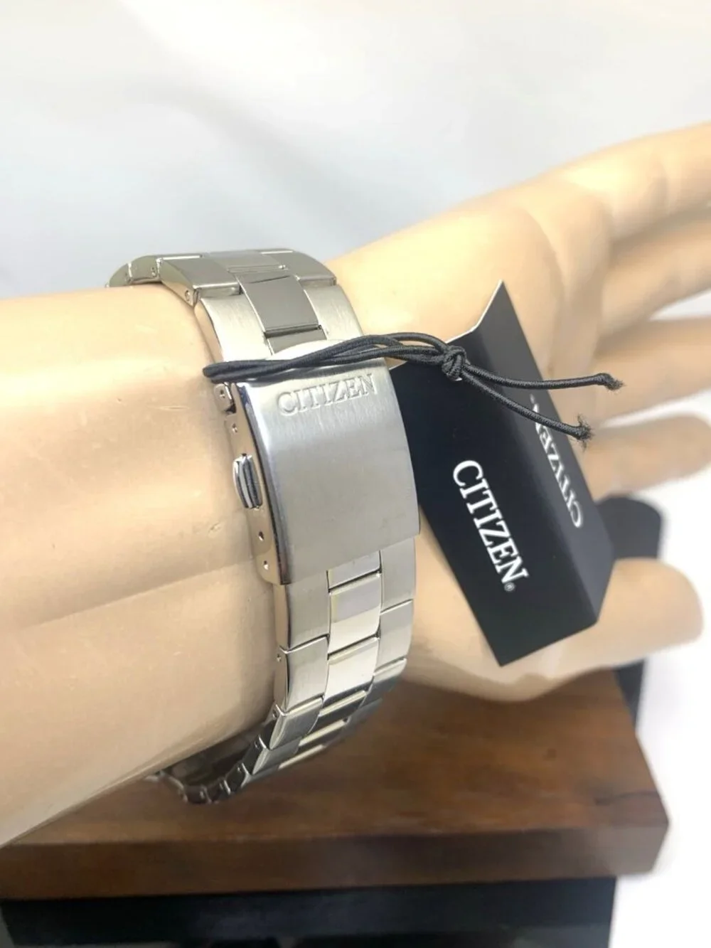 Citizen men watch
