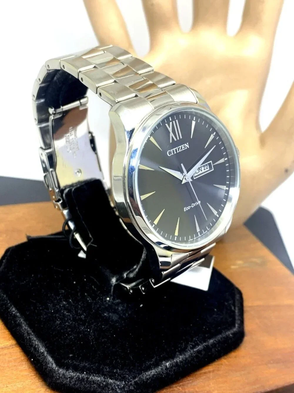 Citizen men watch