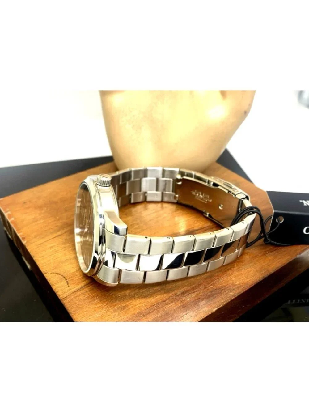 Citizen men watch
