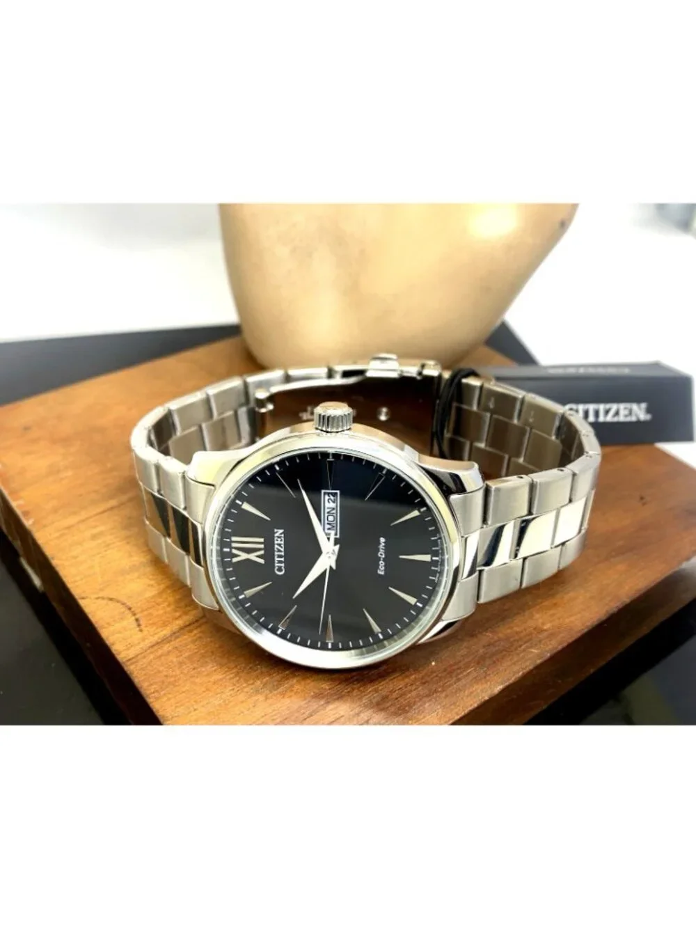 Citizen men watch