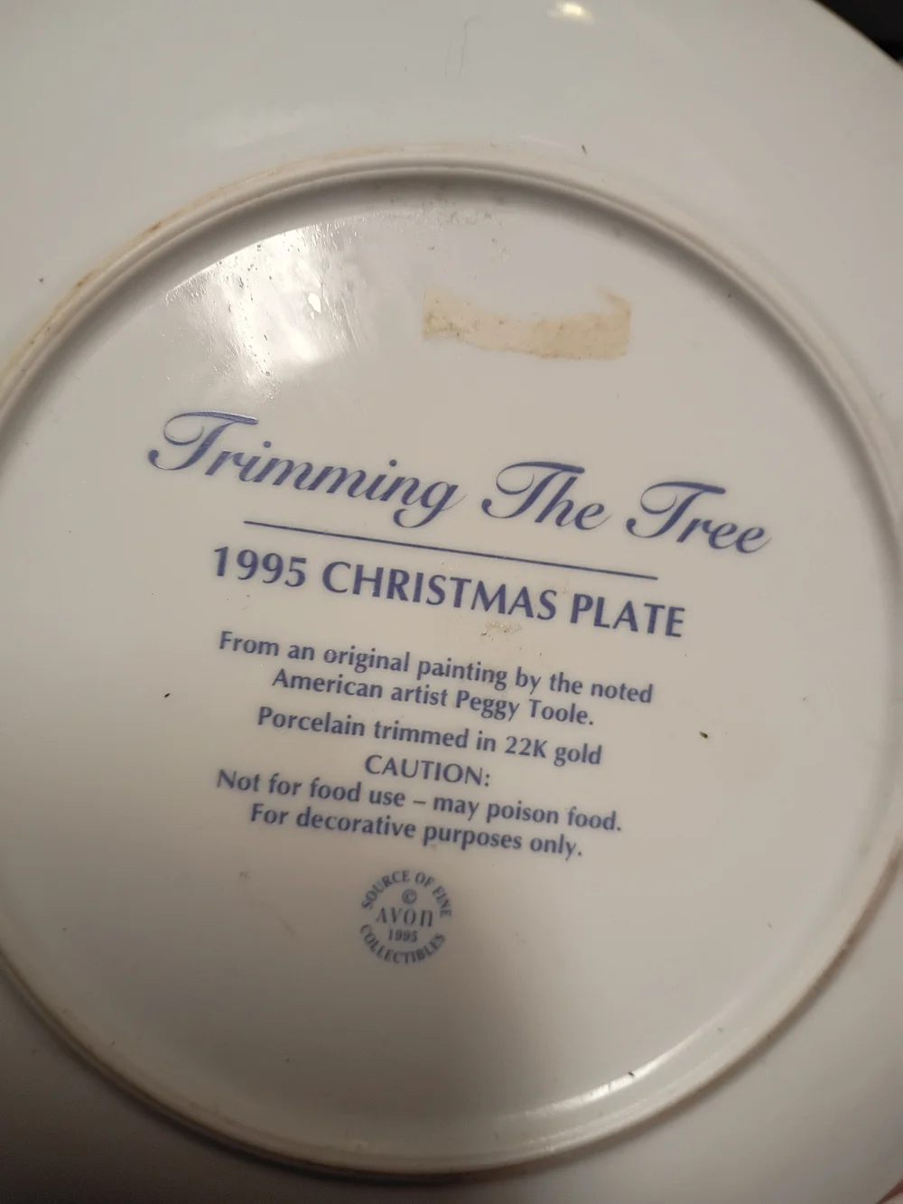 Avon festive collector