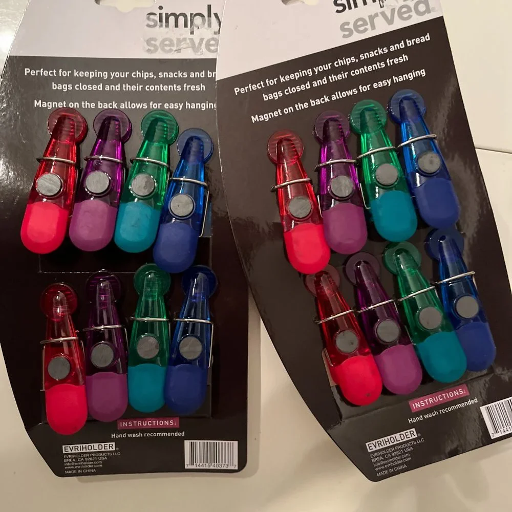 Simply Served supplies clips both