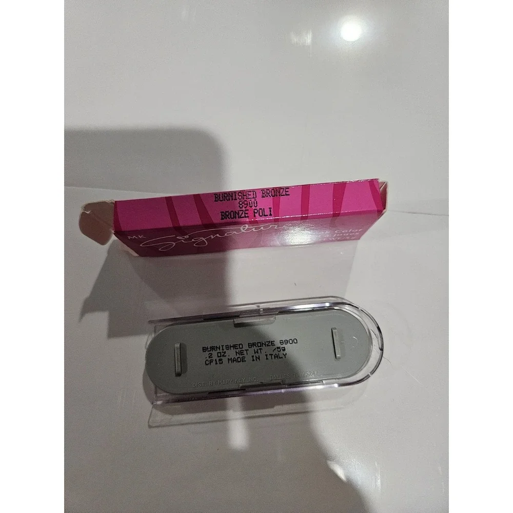 Mary Kay color new signature