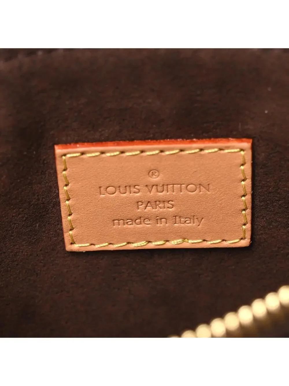 Louis Vuitton 1949628 interior poshmark