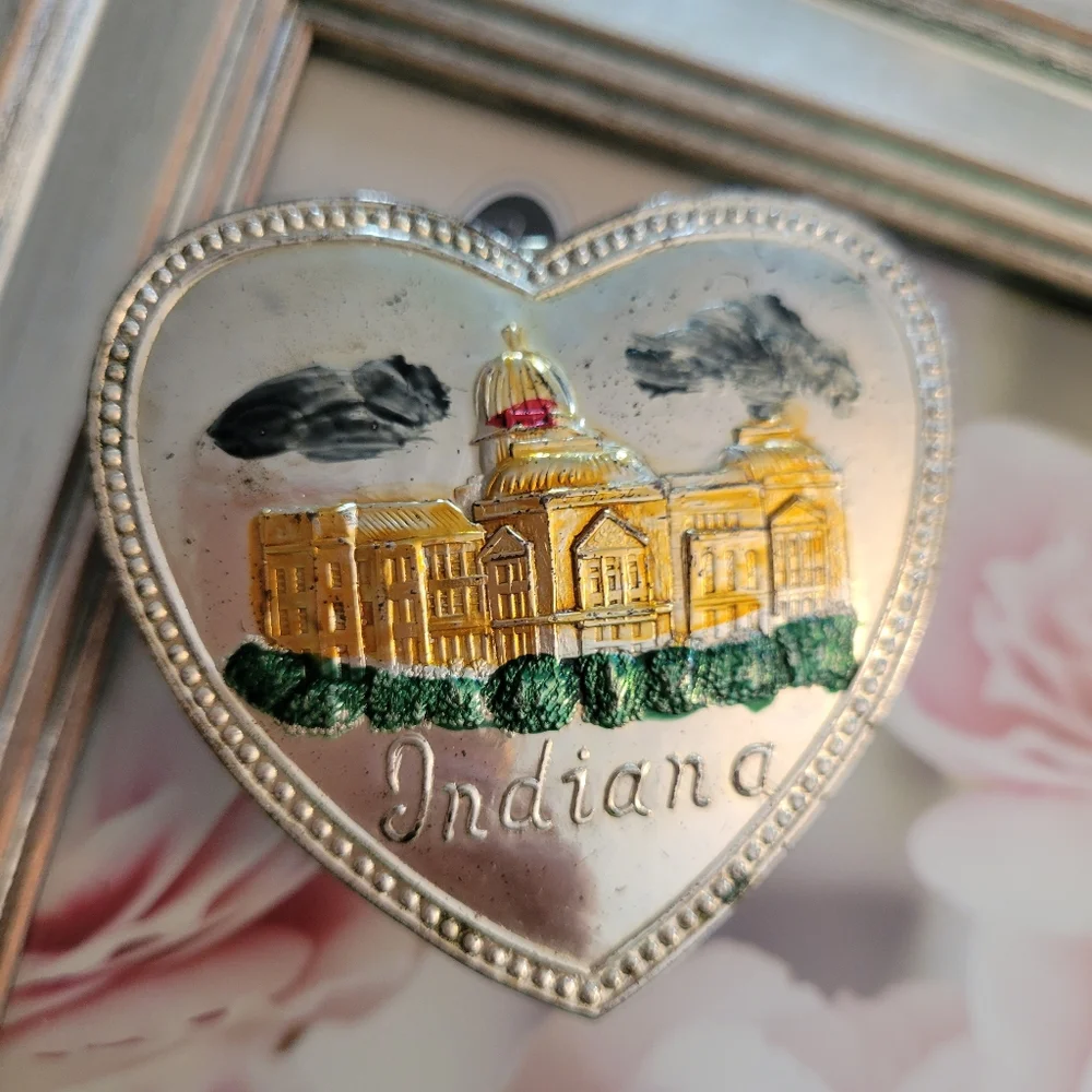 Vintage treasures silky gift