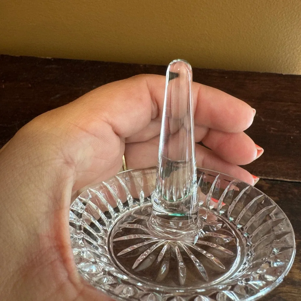 N/A elegant while offers