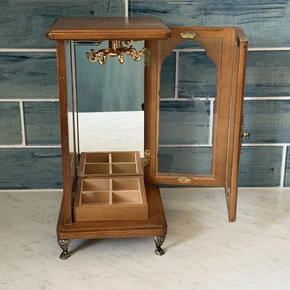 The Commodore Collection By Rosalco shown rotates