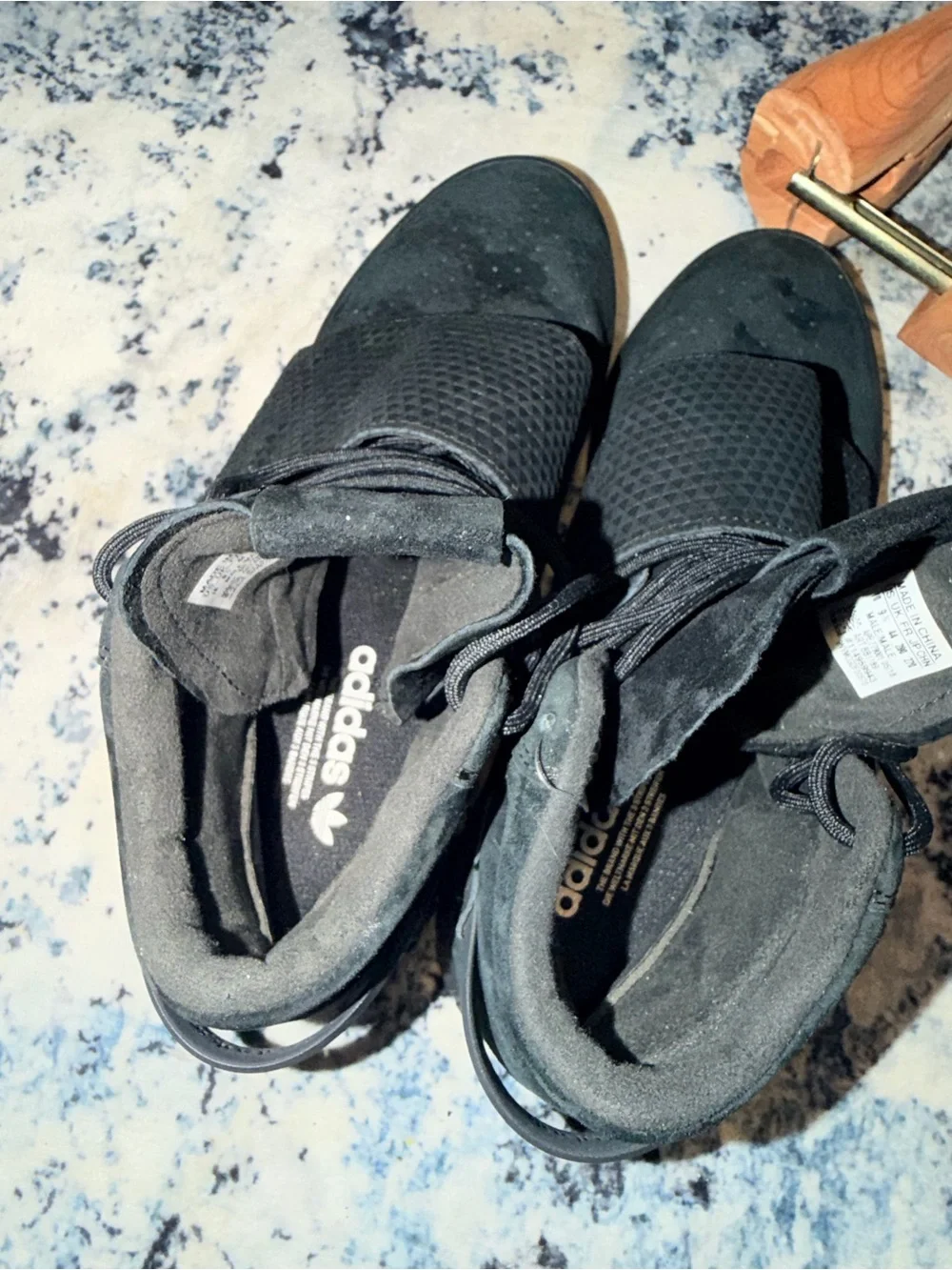 adidas sneakers 44