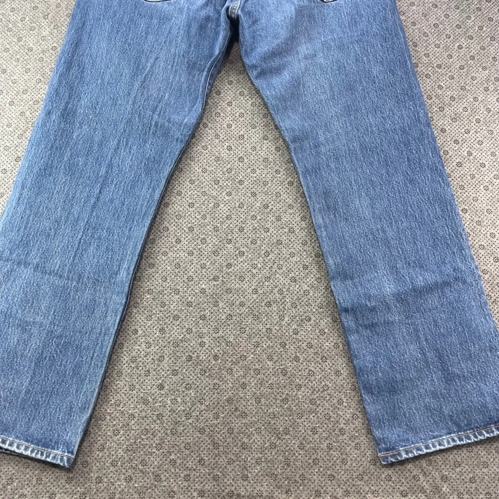 Levis excellent pre