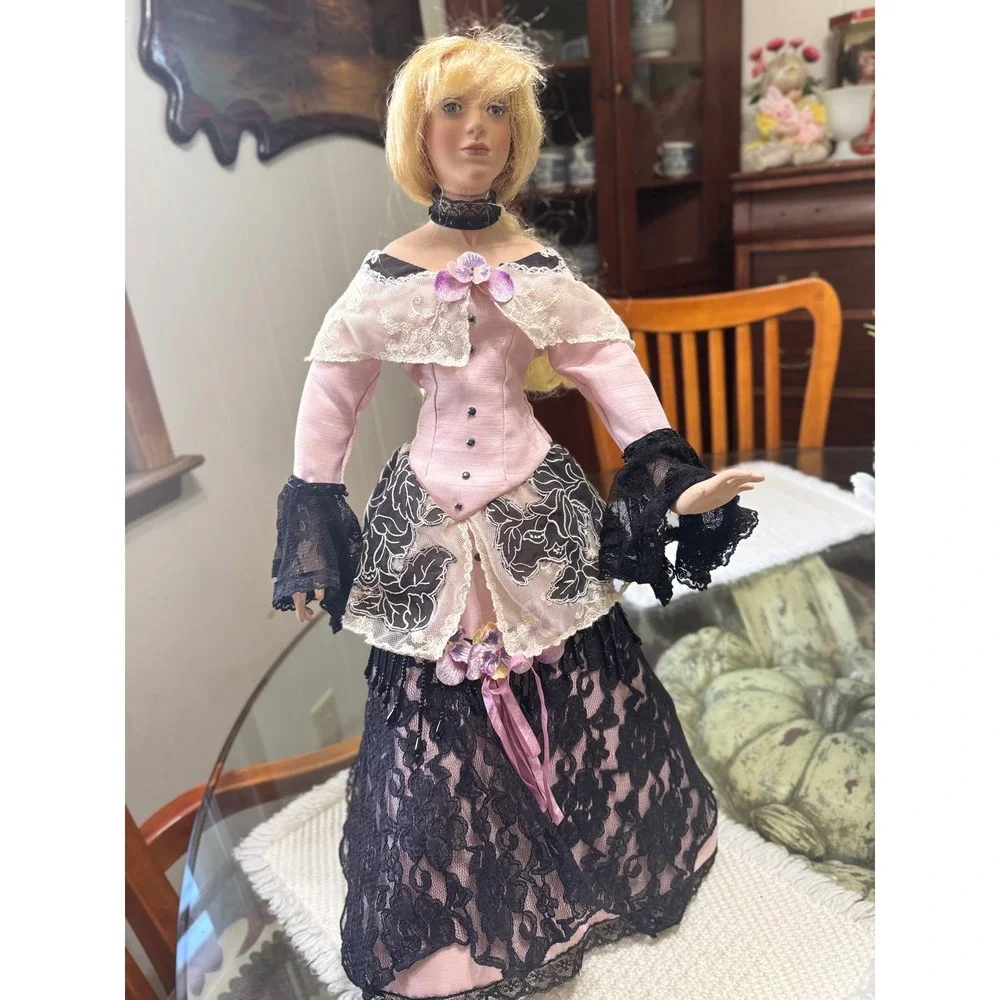 Katherine Liu AEL Porcelain Doll 23
