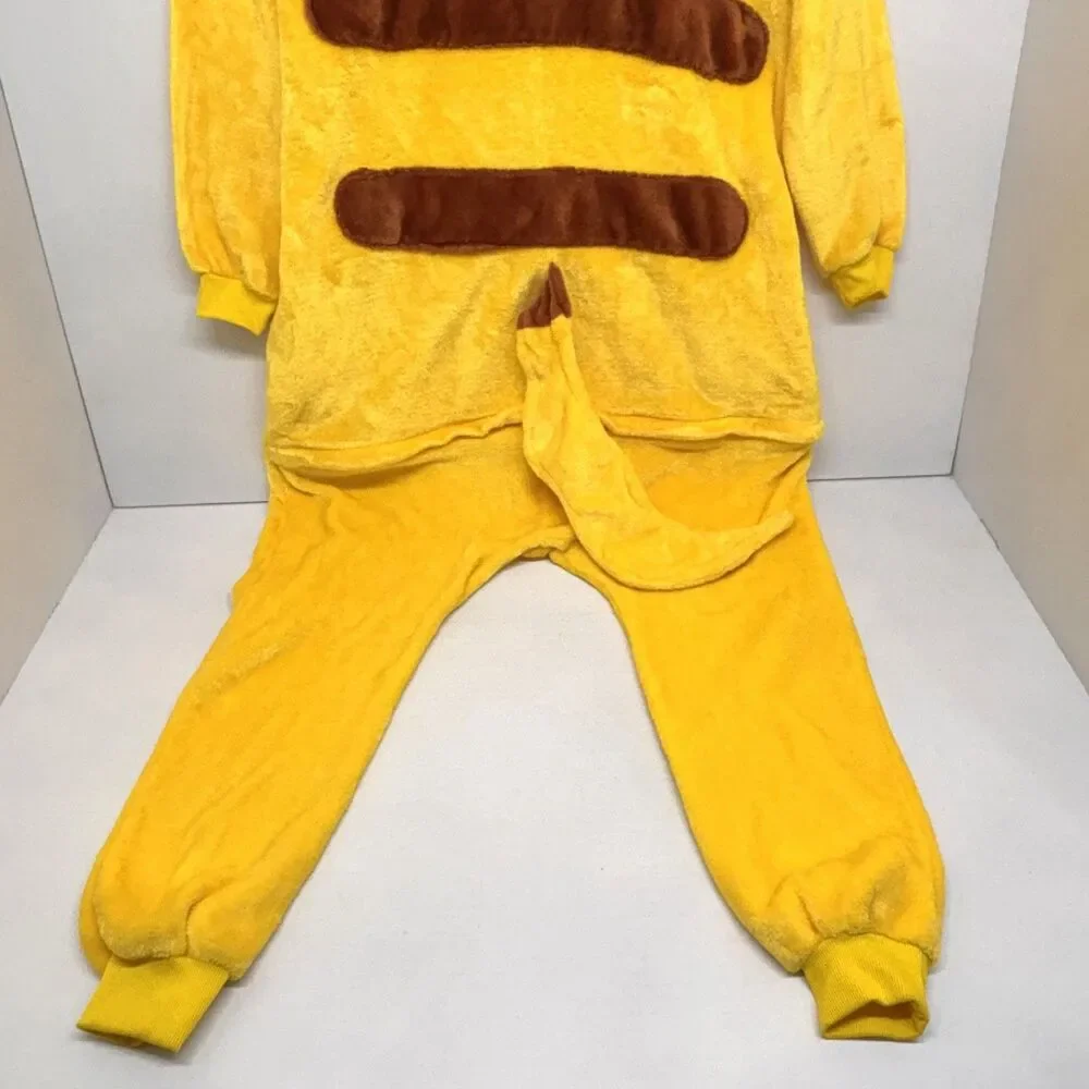 Unbranded pikachu one