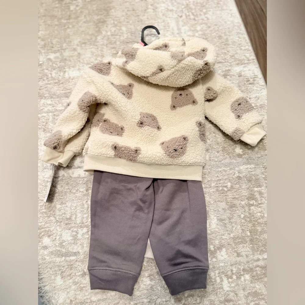 Carters nwt smoke