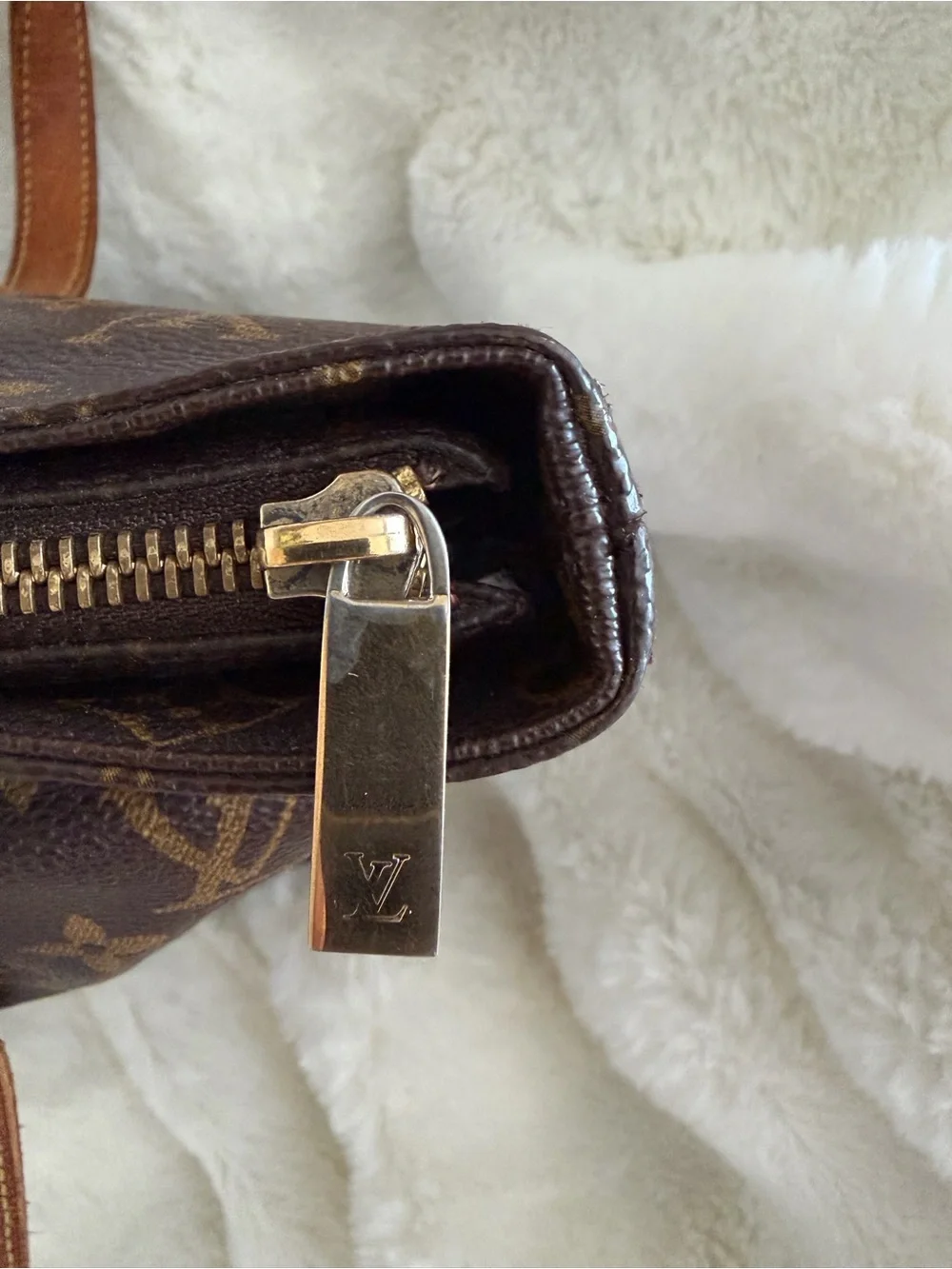 Louis Vuitton louis vuitton
