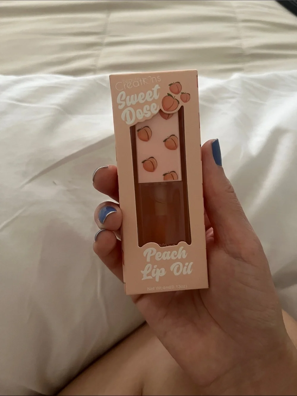 Beauty Creations hydrating peach