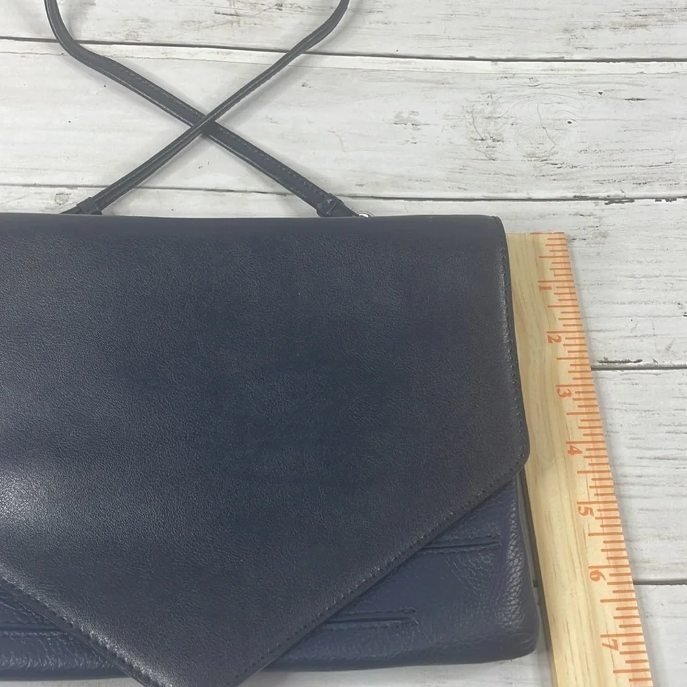Banana Republic sleek crossbody