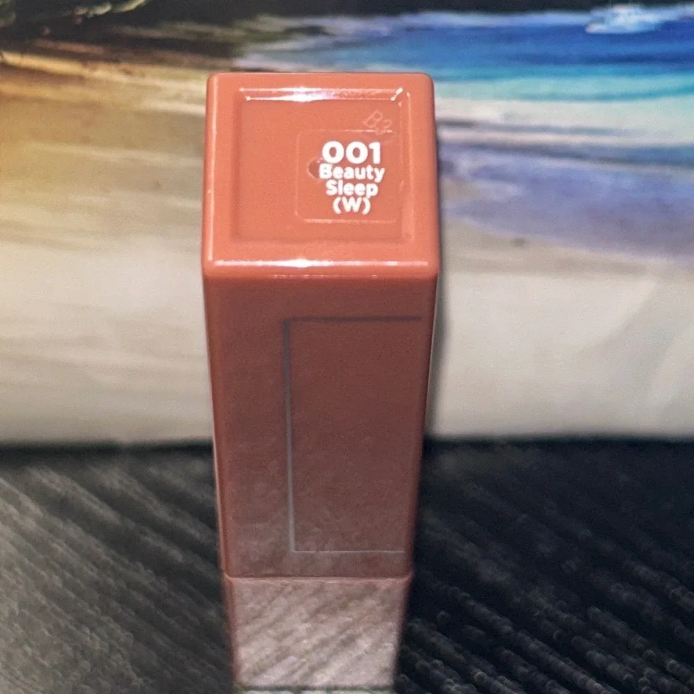 Revlon colorstay limitless