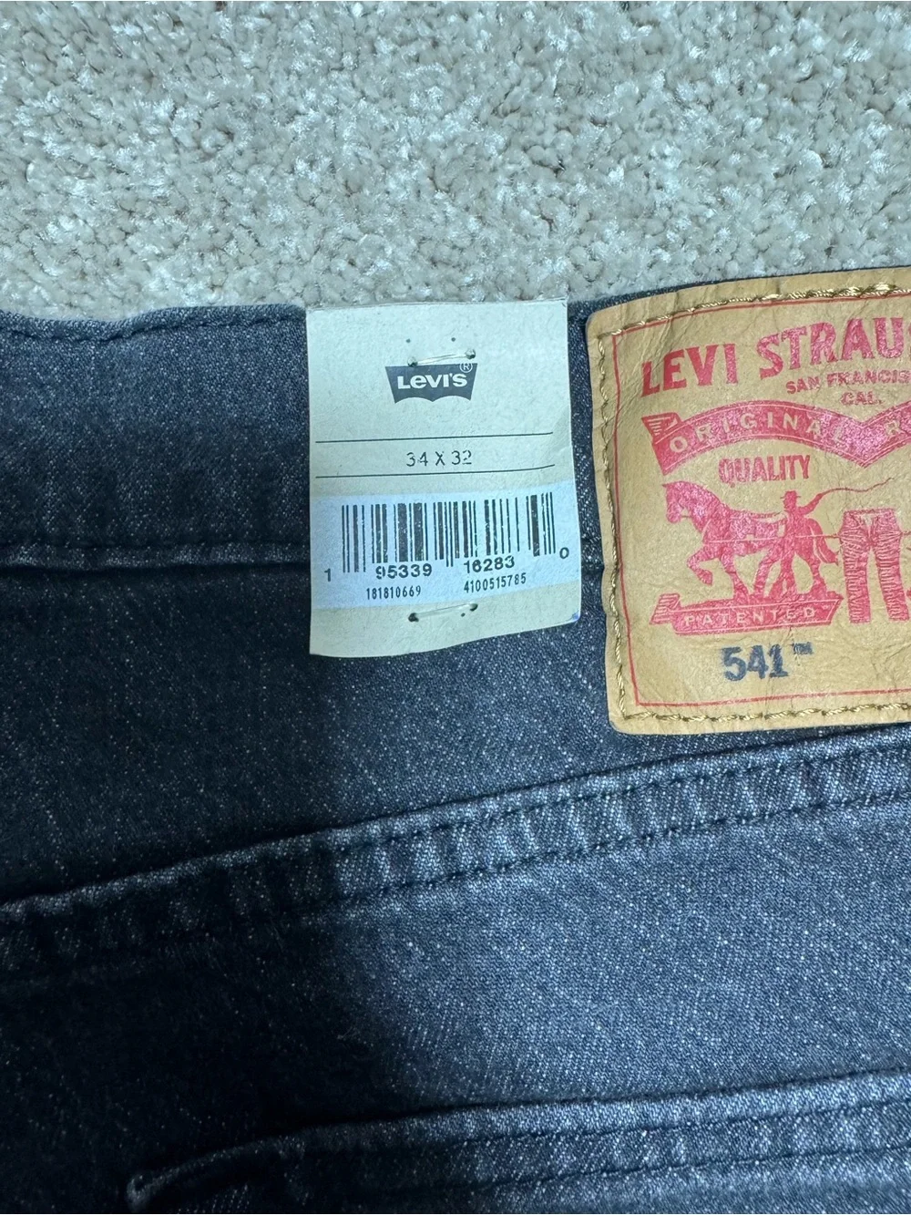 Levis detailing everyday clean