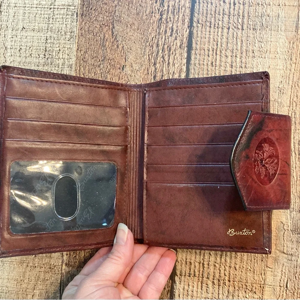 Buxton vintage wallet