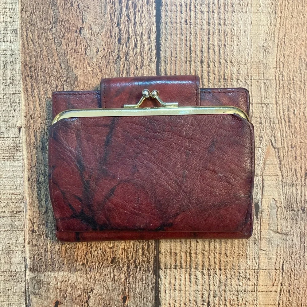 Buxton vintage wallet