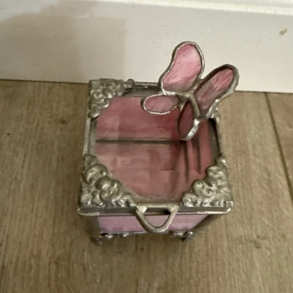 N/A vintage pink