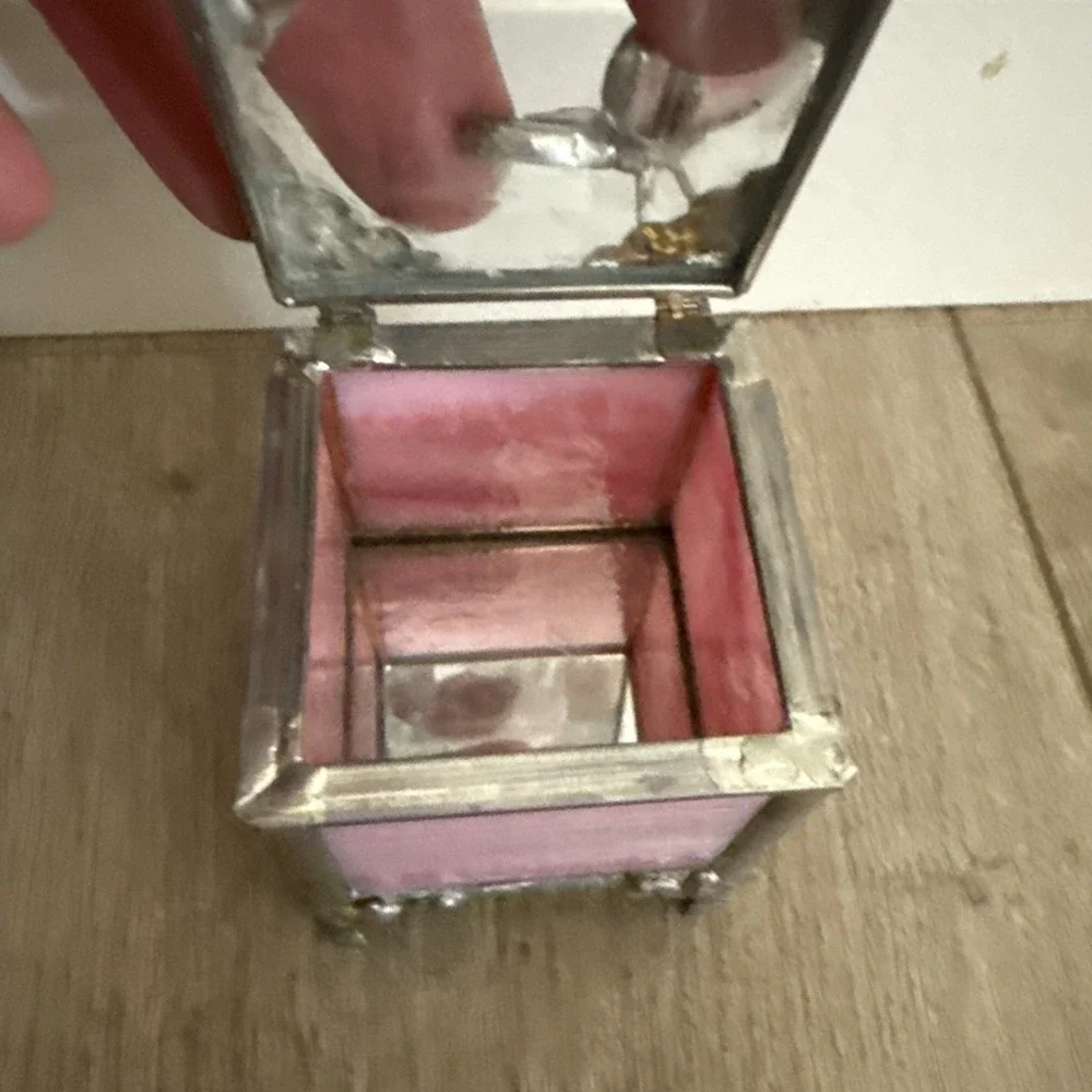 N/A vintage pink