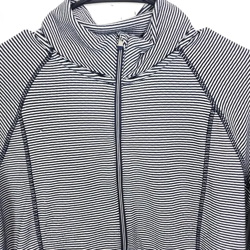 Athleta embrace casual