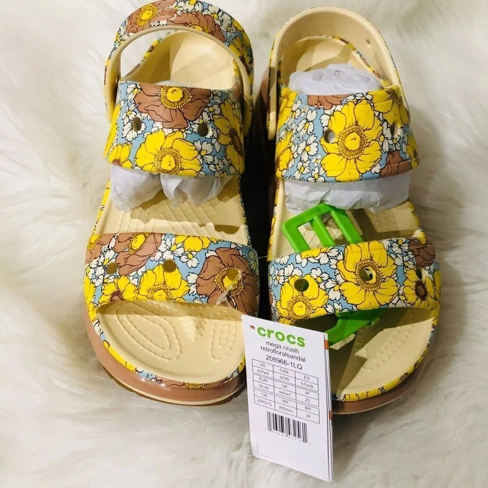 CROCS mega crush