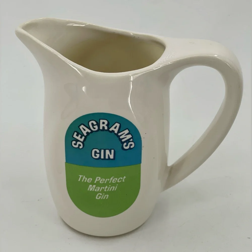 Seagram’s Gin “The Perfect Martini”‎ Gin Ceramic White Bar Pitcher Vintage