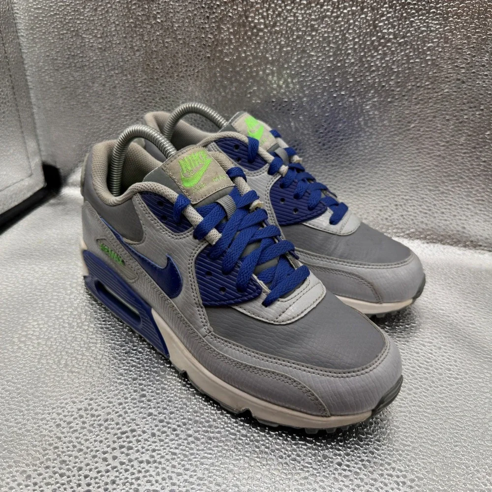 Nike air max
