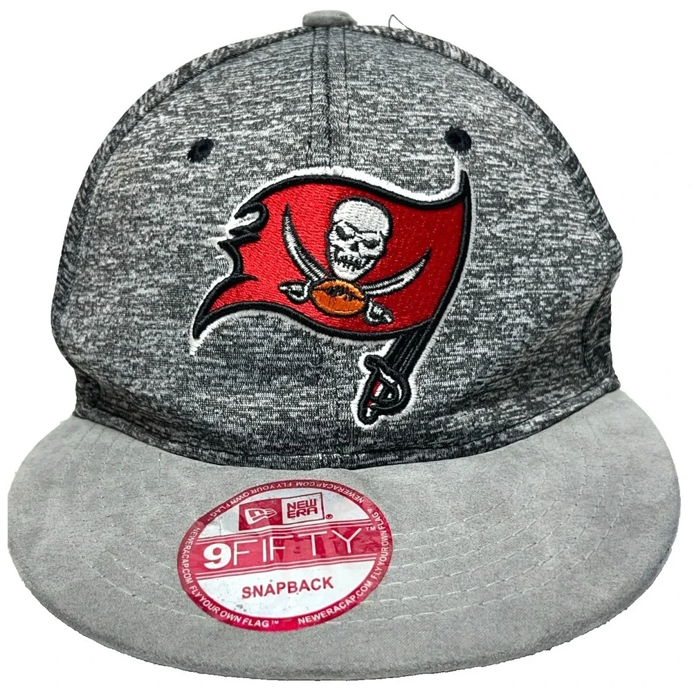 Tampa Bay Buccaneers‎ Hat Cap Snap Back Gray 9Fifty Adjustable Bucs NFL Adult