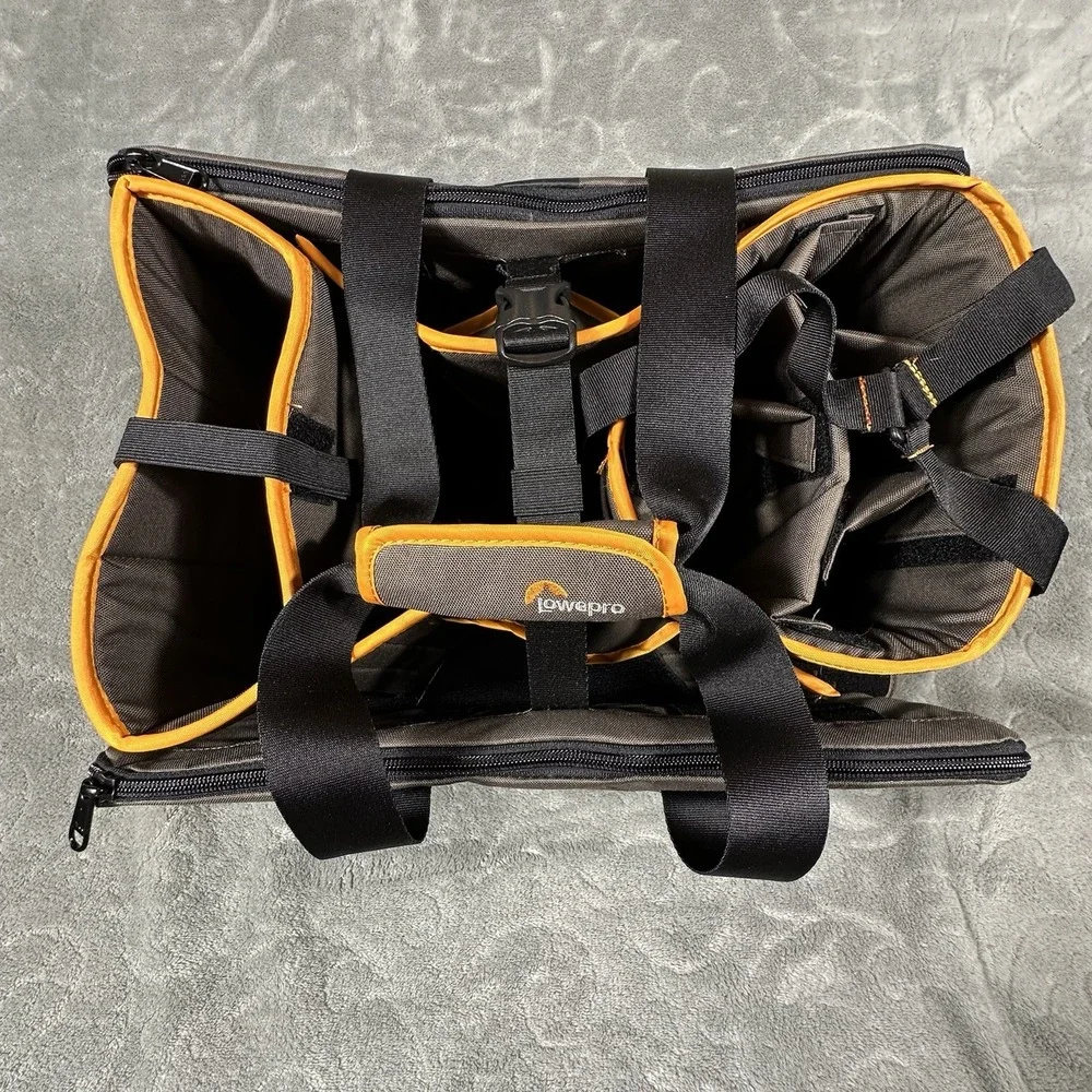 Lowepro brand looking