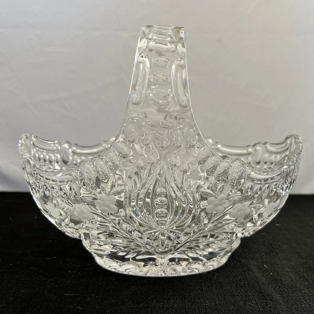 Vintage Clear Etched Crystal Glass Basket Floral Leaf Pattern Applied Handle
