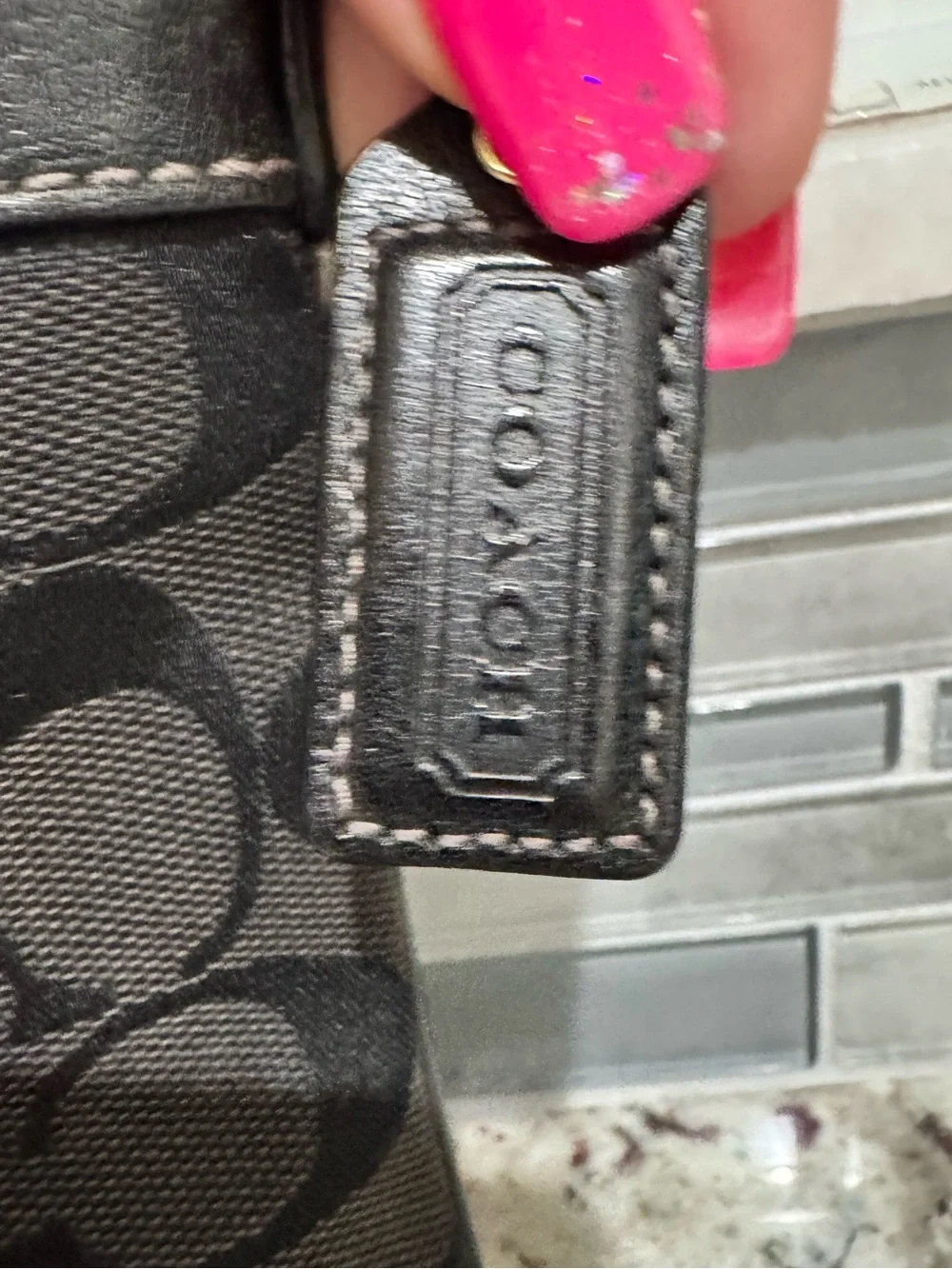 Coach signature hampton