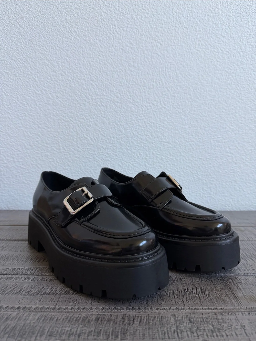 Steve Madden silhouette easy