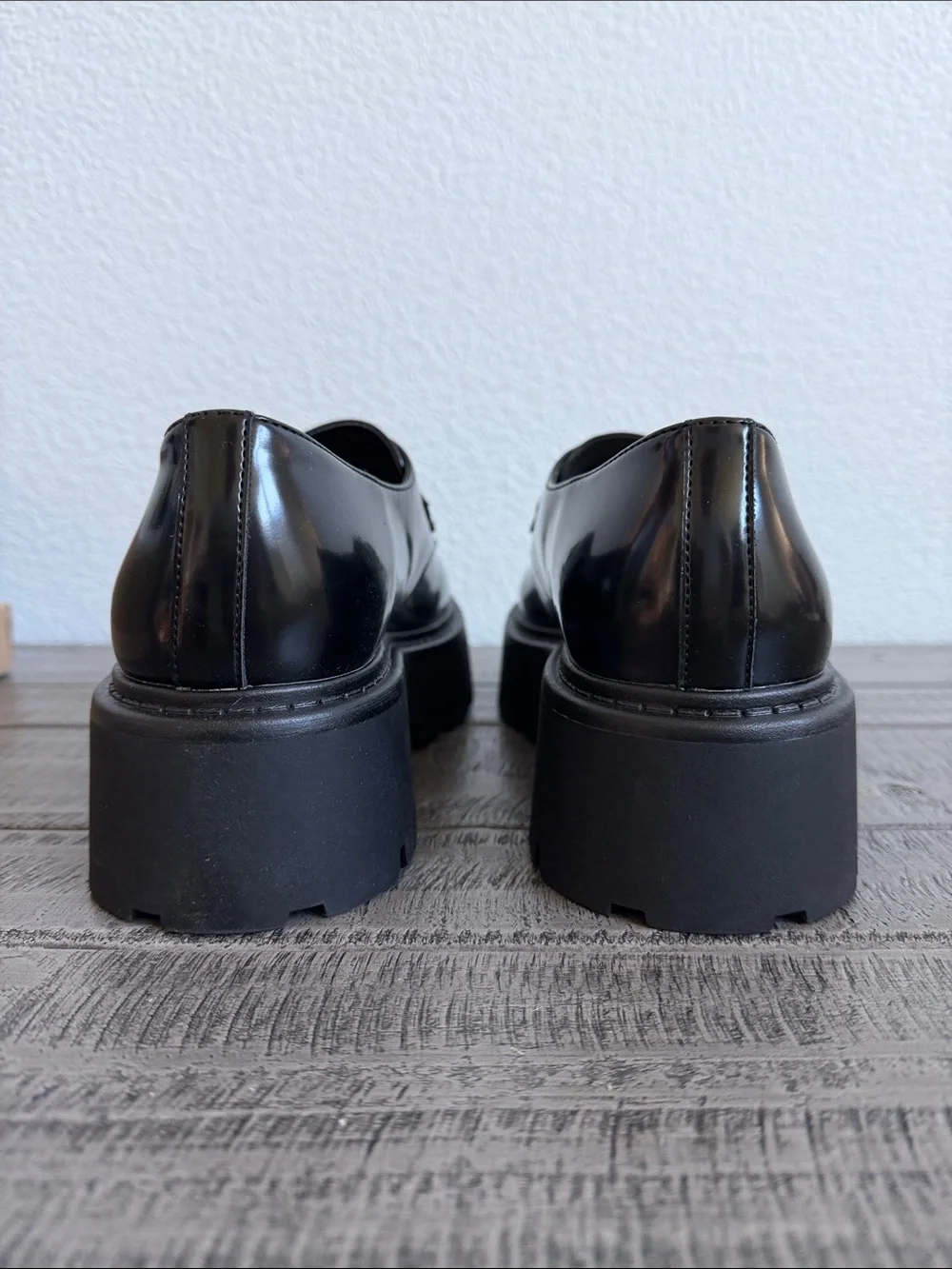 Steve Madden wear monk m600