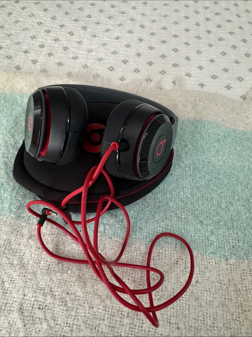 Beats by Dre authentic beats