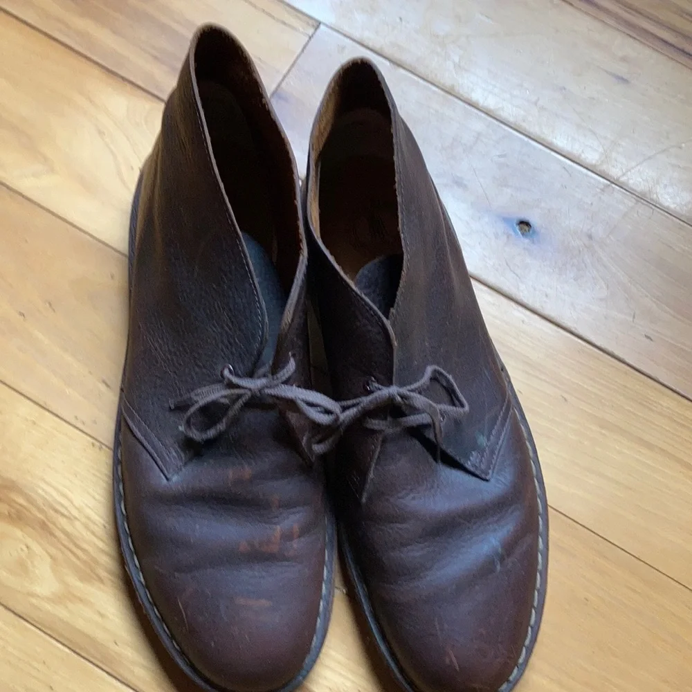 Clarks classic chukka