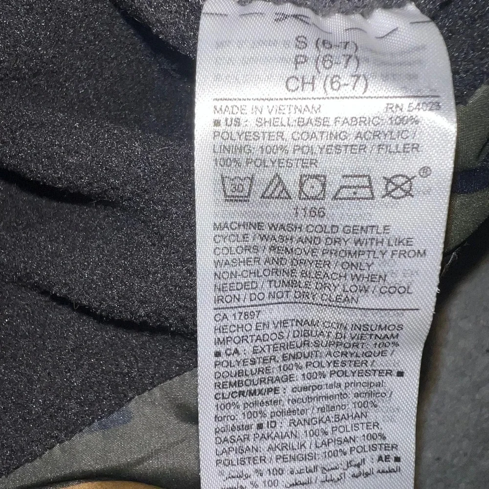 Old Navy questions zip