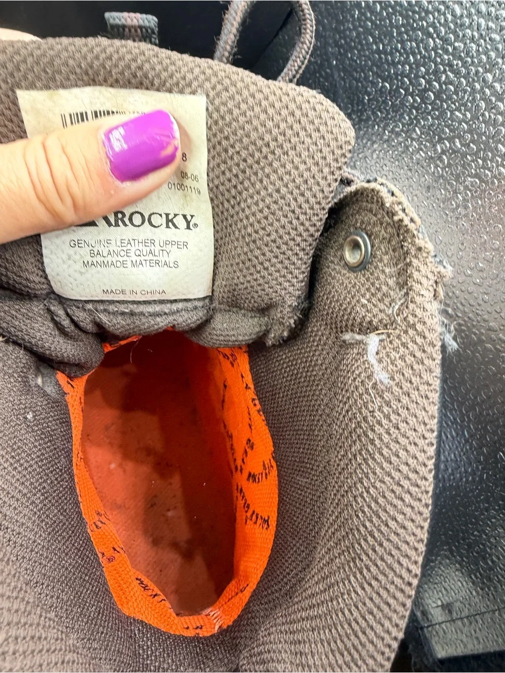 Rocky lace outsole