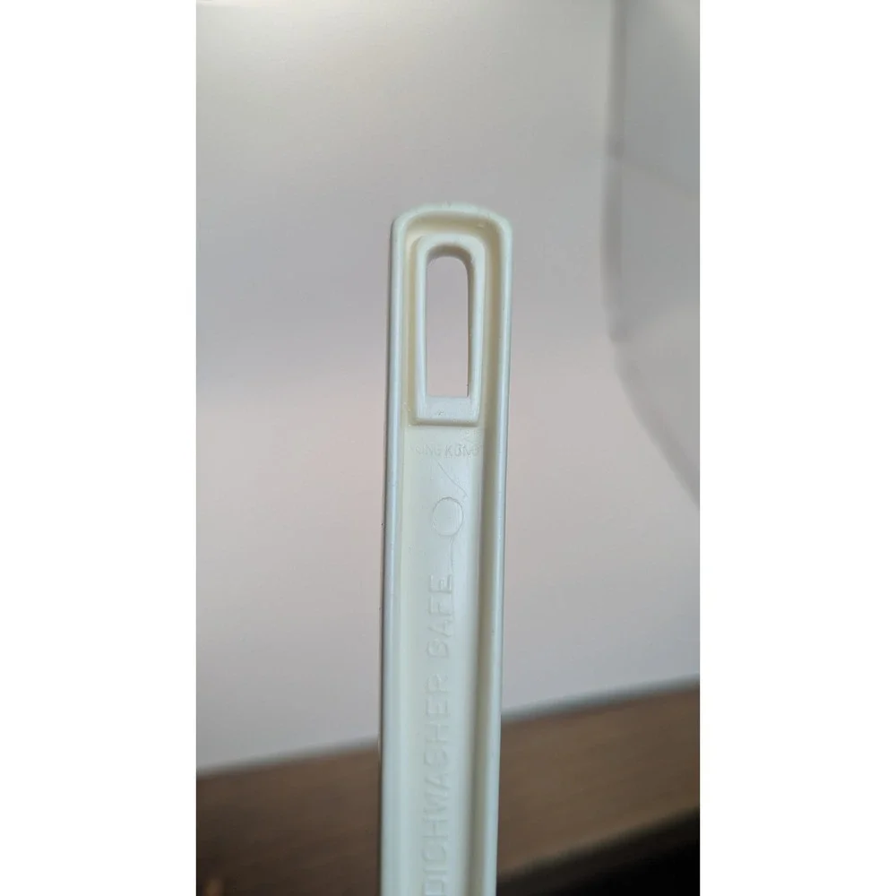Ekco includes utensil handle