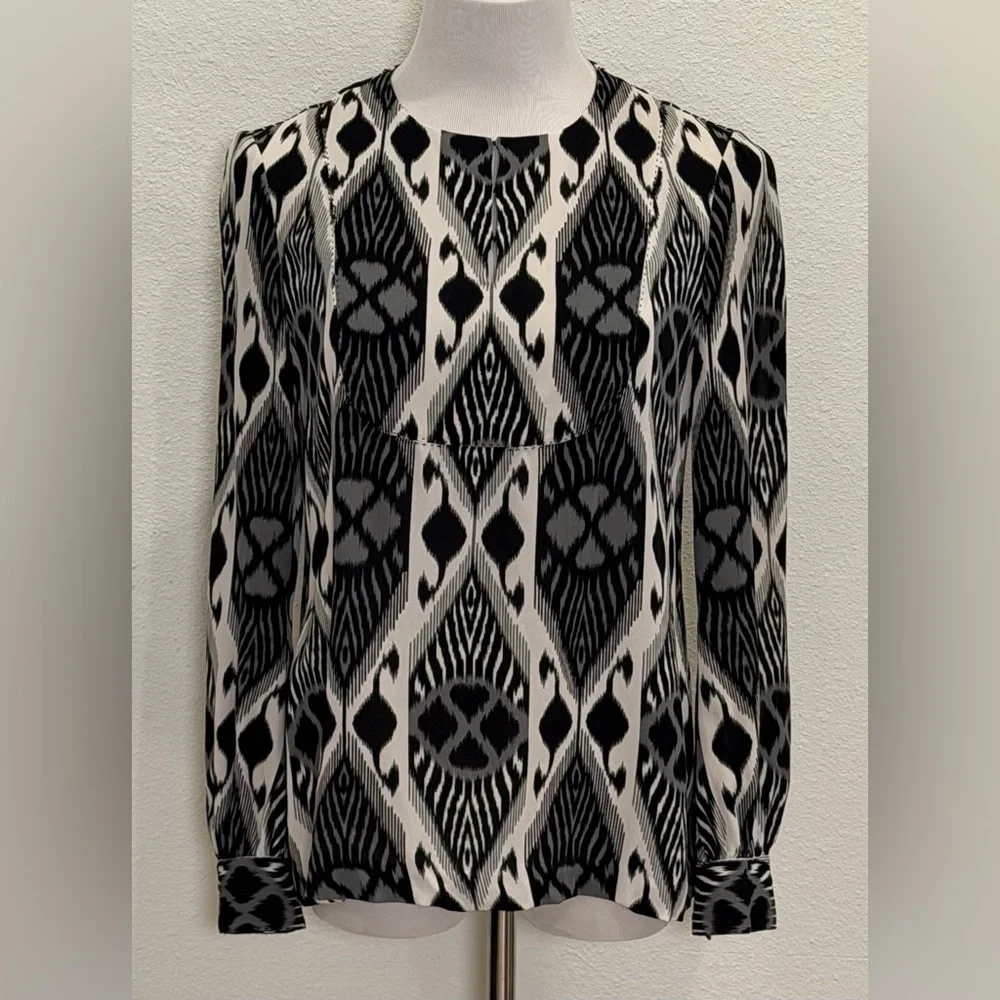 *AS‎ IS* Tory Burch Women’s 100% Silk Blouse Top 6 Black White Ikat Long Sleeve