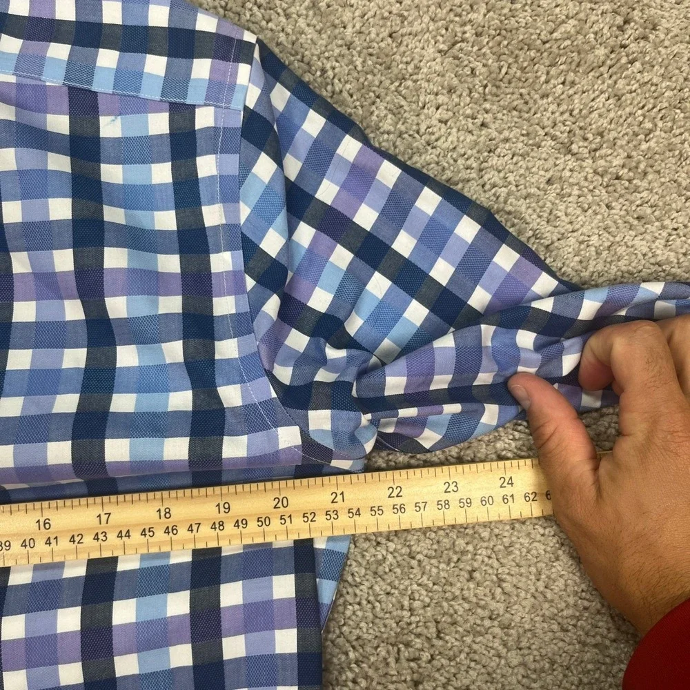 Banana Republic stylish versatile
