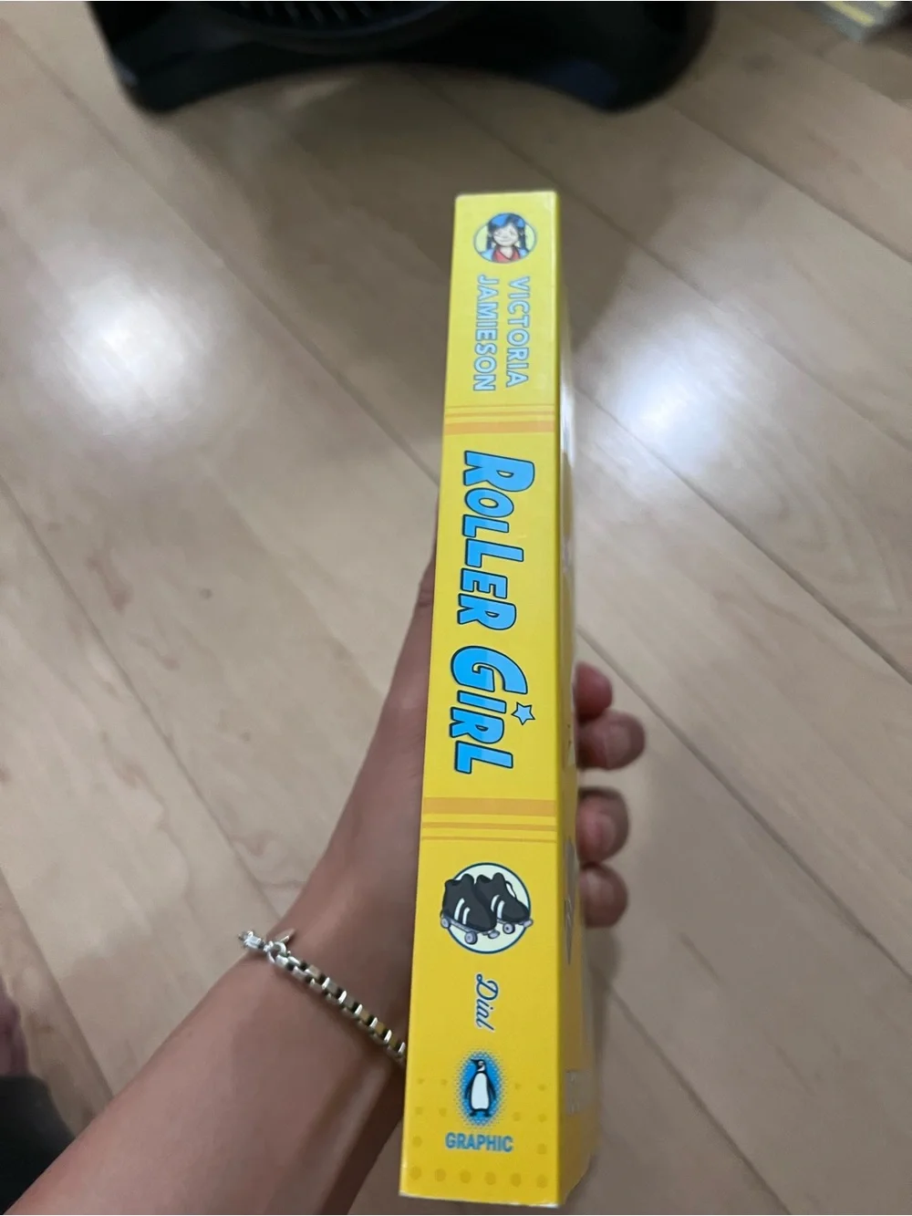 Graphic Novel enjoy roller